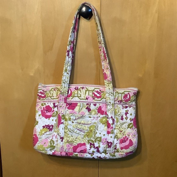 Vera Bradley Handbags - Vera Bradley Make Me Blush patterned bag